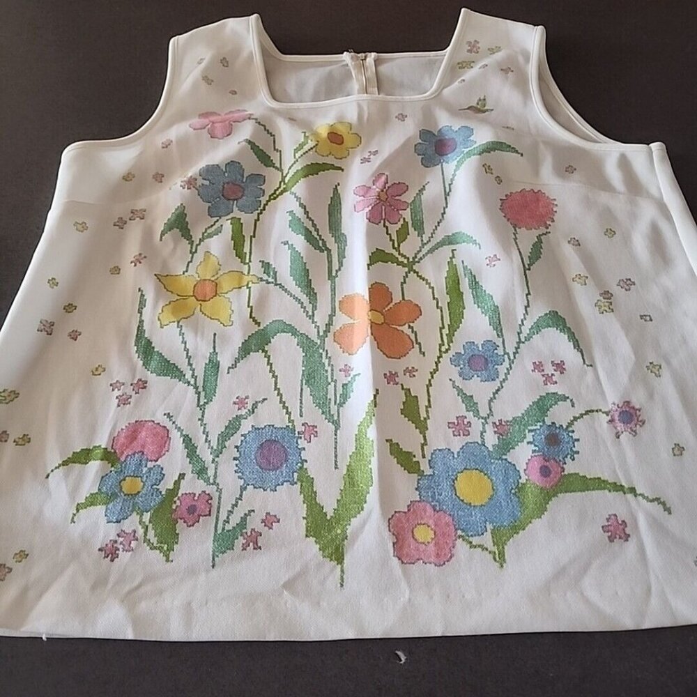 sleeveless white floral coastal grandma polyester knit tank top Women's Large